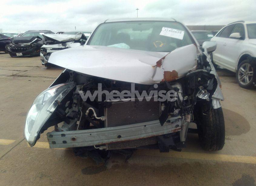 Photo 6 of 2019 Nissan Versa 1.6 SV (VIN 3N1CN7AP0KL843031)