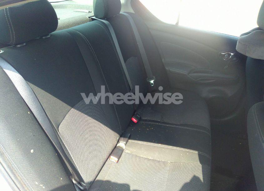 Photo 8 of 2019 Nissan Versa 1.6 SV (VIN 3N1CN7AP0KL843031)