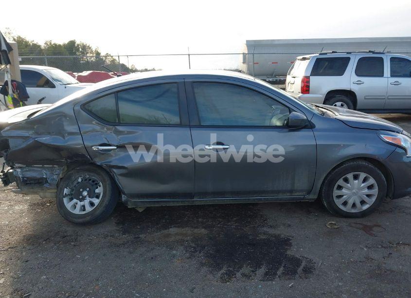 Photo 14 of 2019 Nissan Versa 1.6 SV (VIN 3N1CN7AP0KL843045)