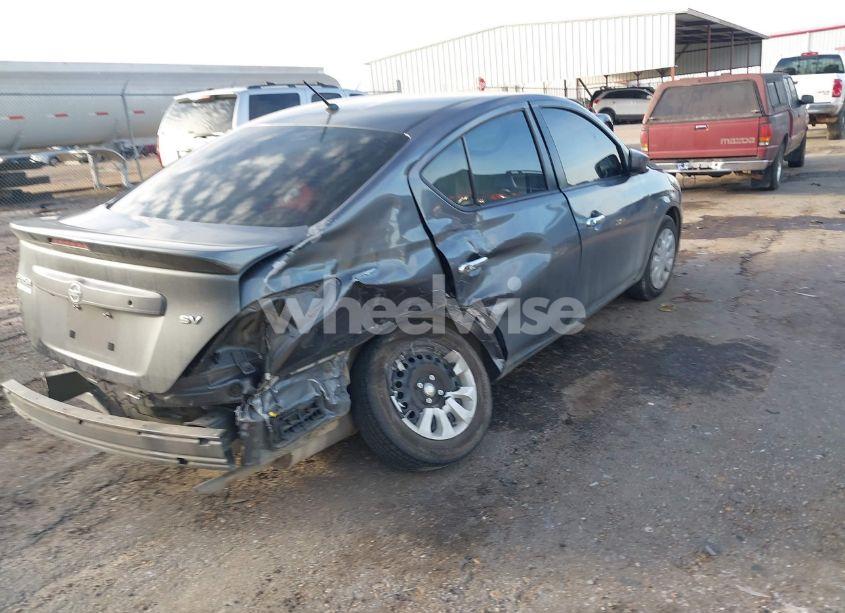 Photo 4 of 2019 Nissan Versa 1.6 SV (VIN 3N1CN7AP0KL843045)