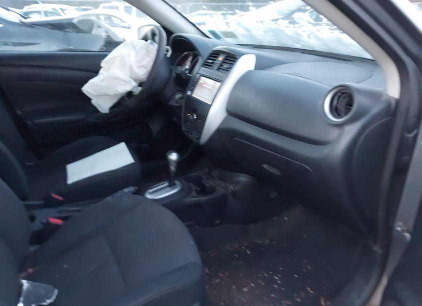 Photo 5 of 2019 Nissan Versa 1.6 SV (VIN 3N1CN7AP0KL847936)