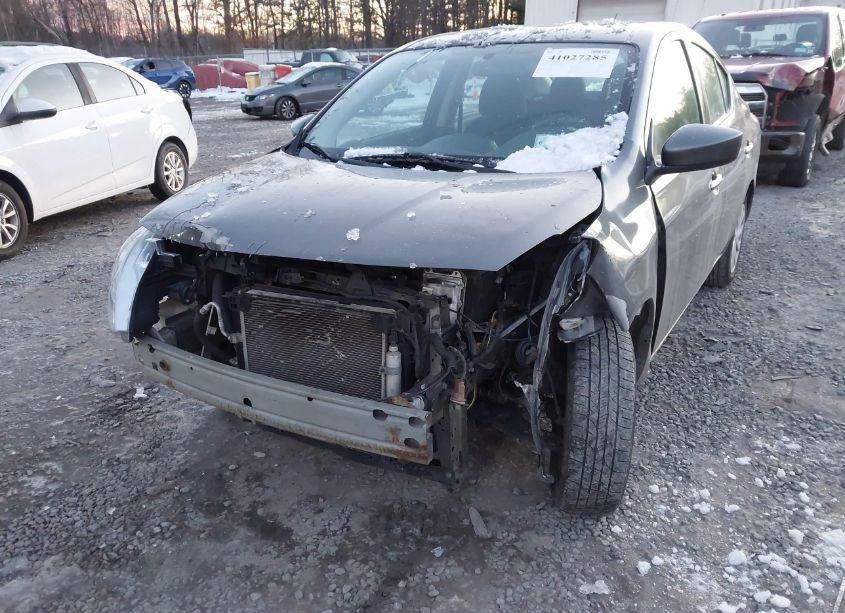 Photo 6 of 2019 Nissan Versa 1.6 SV (VIN 3N1CN7AP0KL847936)