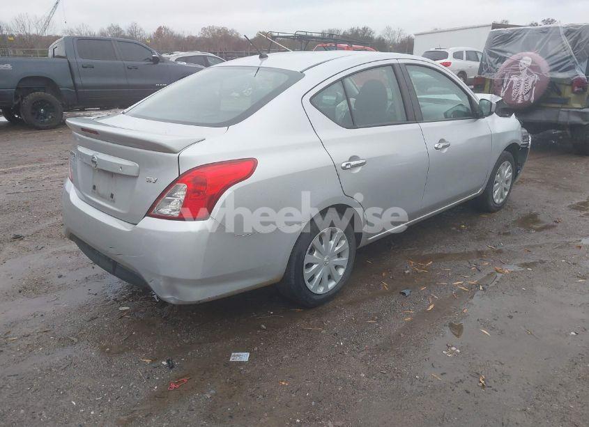 Photo 4 of 2019 Nissan Versa 1.6 SV (VIN 3N1CN7AP0KL857589)