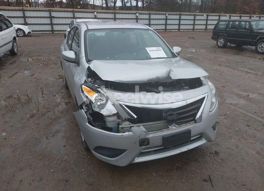 Photo 6 of 2019 Nissan Versa 1.6 SV (VIN 3N1CN7AP0KL857589)