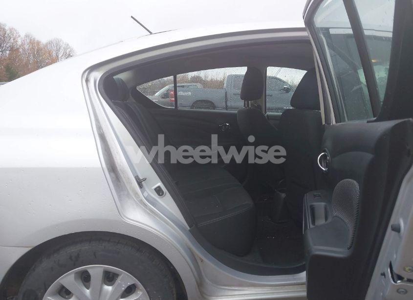 Photo 8 of 2019 Nissan Versa 1.6 SV (VIN 3N1CN7AP0KL857589)