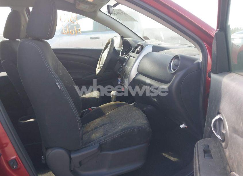 Photo 5 of 2019 Nissan Versa 1.6 SV (VIN 3N1CN7AP0KL867880)