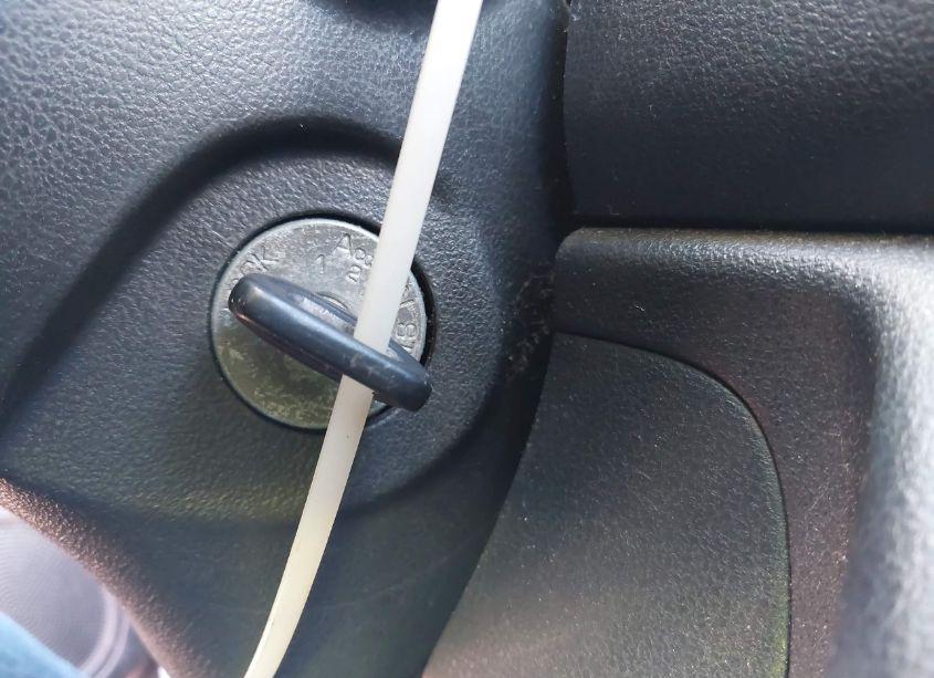 Photo 11 of 2019 Nissan Versa 1.6 S+ (VIN 3N1CN7AP0KL869547)