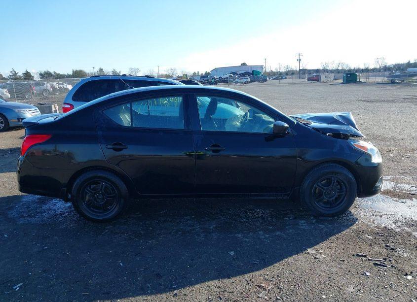 Photo 13 of 2019 Nissan Versa 1.6 S+ (VIN 3N1CN7AP0KL869547)