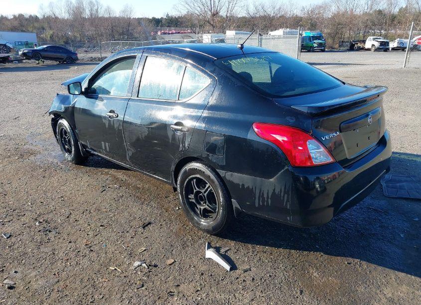 Photo 3 of 2019 Nissan Versa 1.6 S+ (VIN 3N1CN7AP0KL869547)