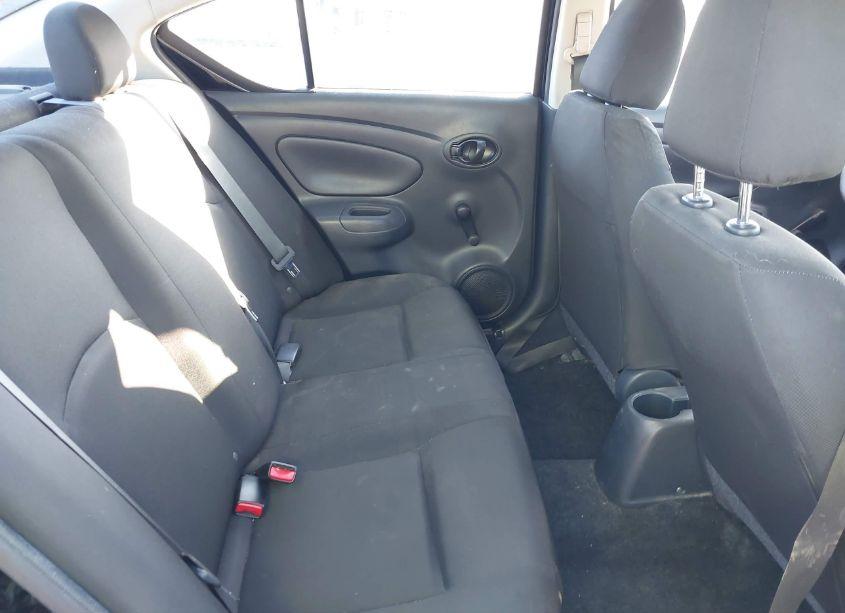 Photo 8 of 2019 Nissan Versa 1.6 S+ (VIN 3N1CN7AP0KL869547)