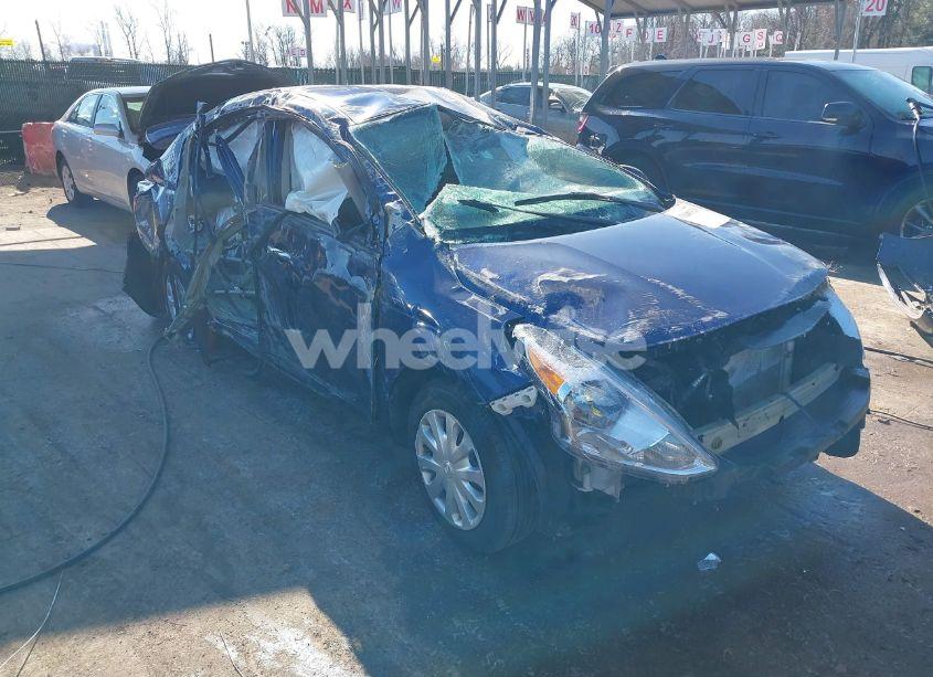 2019 Nissan Versa 1.6 SV (VIN 3N1CN7AP0KL878040) main photo