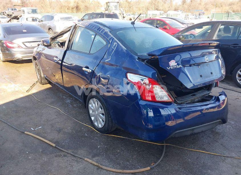 Photo 3 of 2019 Nissan Versa 1.6 SV (VIN 3N1CN7AP0KL878040)