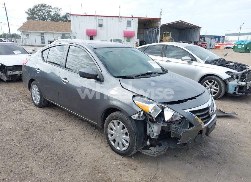 2019 Nissan Versa 1.6 SV (VIN 3N1CN7AP0KL880595) main photo
