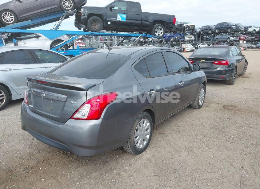 Photo 4 of 2019 Nissan Versa 1.6 SV (VIN 3N1CN7AP0KL880595)