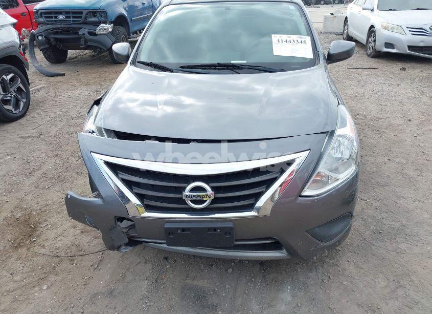 Photo 6 of 2019 Nissan Versa 1.6 SV (VIN 3N1CN7AP0KL880595)