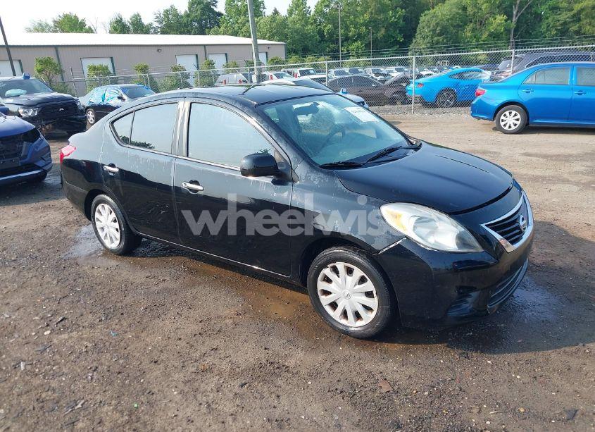 2012 Nissan Versa 1.6 SV (VIN 3N1CN7AP1CL820696) main photo
