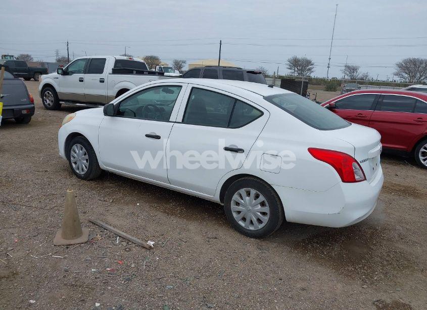 Photo 3 of 2012 Nissan Versa 1.6 S (VIN 3N1CN7AP1CL824229)
