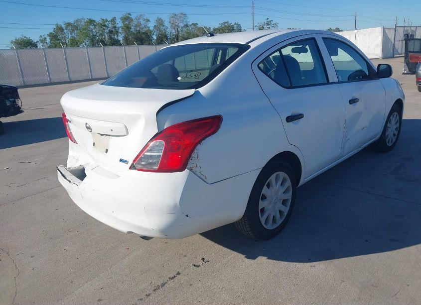 Photo 4 of 2012 Nissan Versa 1.6 S (VIN 3N1CN7AP1CL835280)