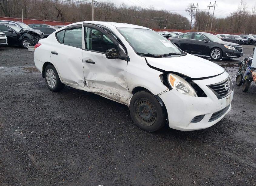 2012 Nissan Versa 1.6 S (VIN 3N1CN7AP1CL854508) main photo