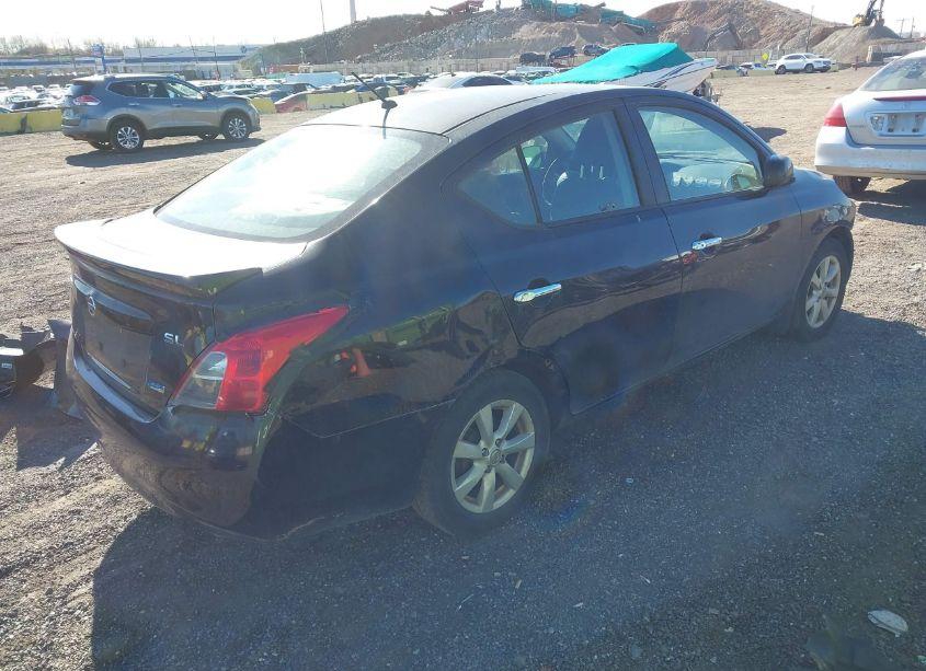 Photo 4 of 2013 Nissan Versa 1.6 SL (VIN 3N1CN7AP1DL820117)