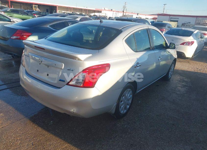 Photo 4 of 2013 Nissan Versa 1.6 SV (VIN 3N1CN7AP1DL821008)