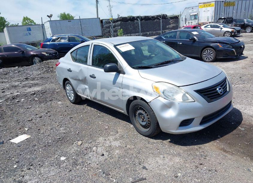 2013 Nissan Versa 1.6 S (VIN 3N1CN7AP1DL872069) main photo