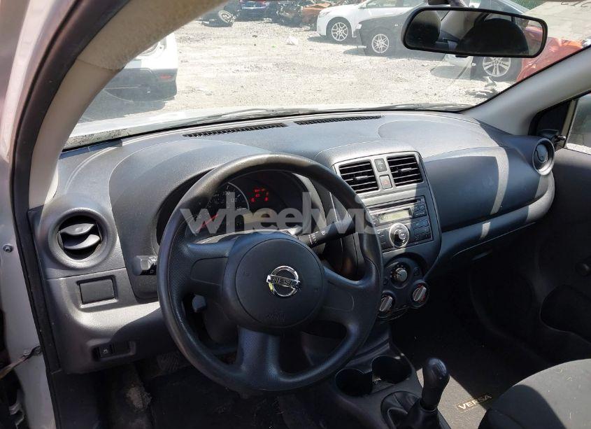 Photo 13 of 2013 Nissan Versa 1.6 S (VIN 3N1CN7AP1DL872069)