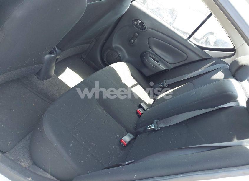 Photo 16 of 2013 Nissan Versa 1.6 S (VIN 3N1CN7AP1DL872069)