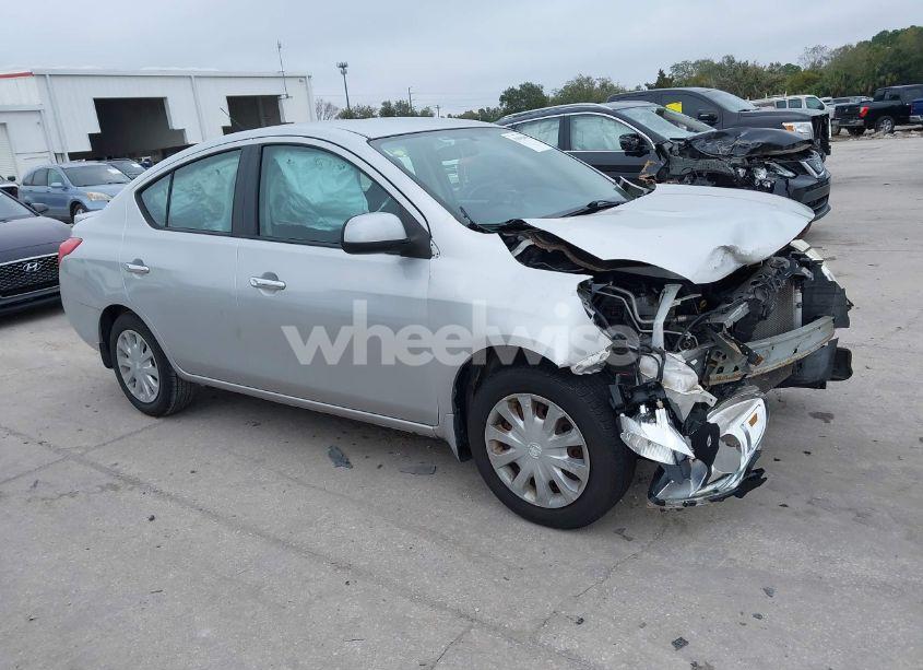 Photo 13 of 2013 Nissan Versa 1.6 SV (VIN 3N1CN7AP1DL877210)