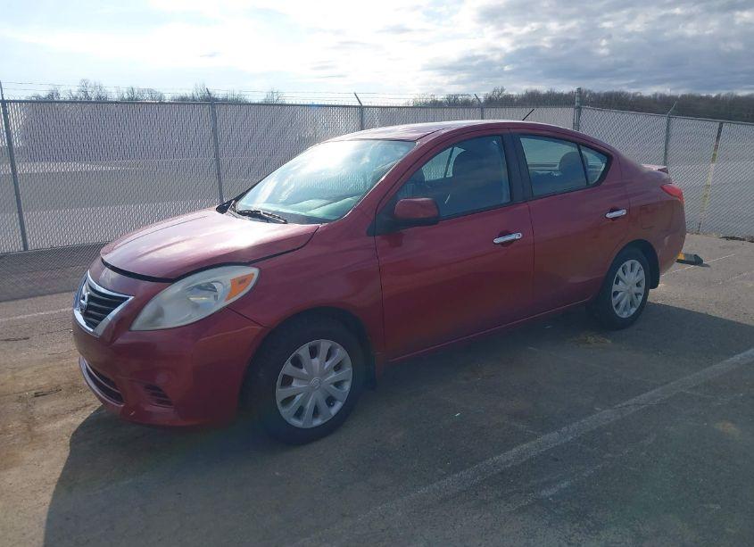 Photo 2 of 2013 Nissan Versa 1.6 SV (VIN 3N1CN7AP1DL877918)