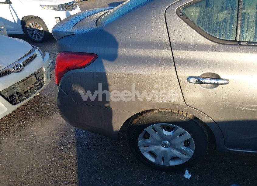 Photo 6 of 2014 Nissan Versa 1.6 SV (VIN 3N1CN7AP1EL804839)