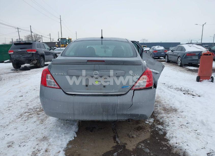 Photo 15 of 2014 Nissan Versa 1.6 SV (VIN 3N1CN7AP1EL814190)