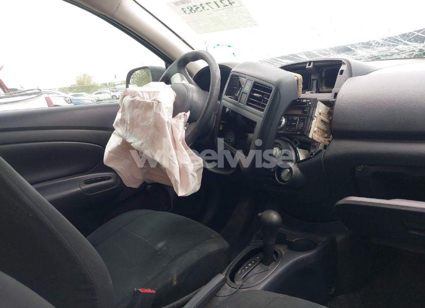 Photo 5 of 2014 Nissan Versa 1.6 S+ (VIN 3N1CN7AP1EL817445)