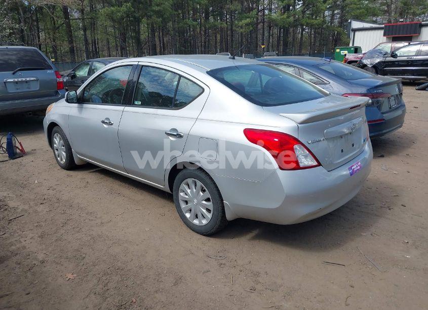 Photo 3 of 2014 Nissan Versa 1.6 SV (VIN 3N1CN7AP1EL822676)