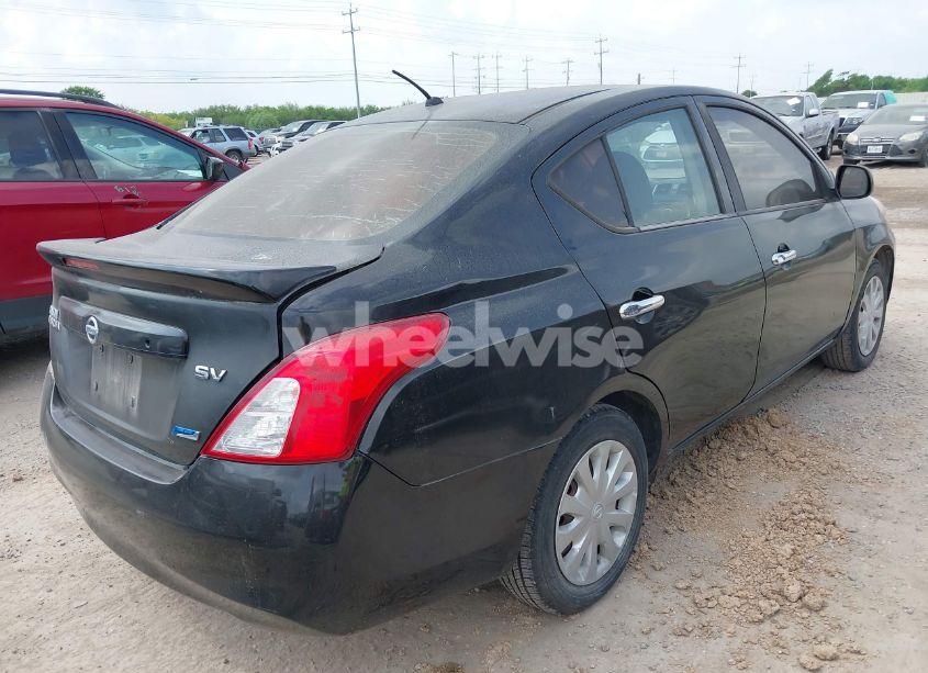 Photo 4 of 2014 Nissan Versa 1.6 SV (VIN 3N1CN7AP1EL822984)