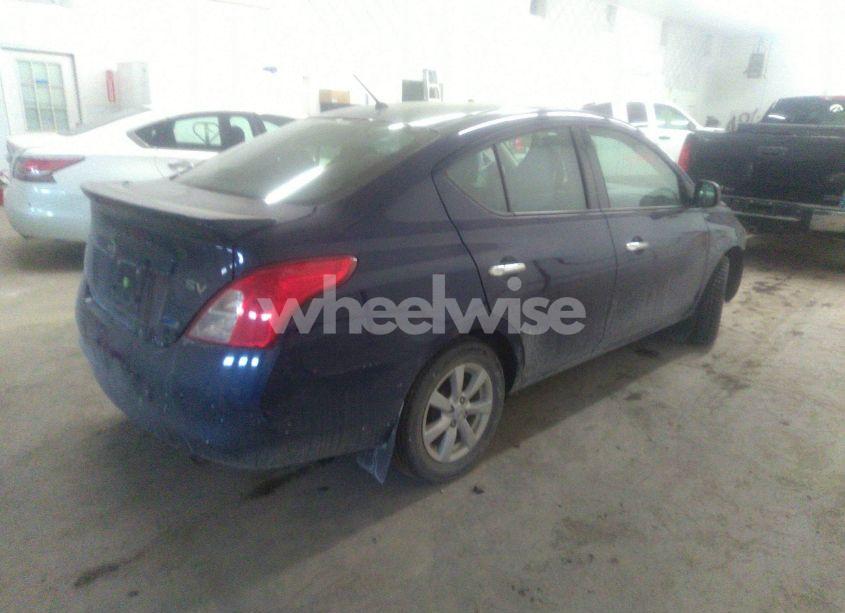 Photo 4 of 2014 Nissan Versa 1.6 SV (VIN 3N1CN7AP1EL833323)