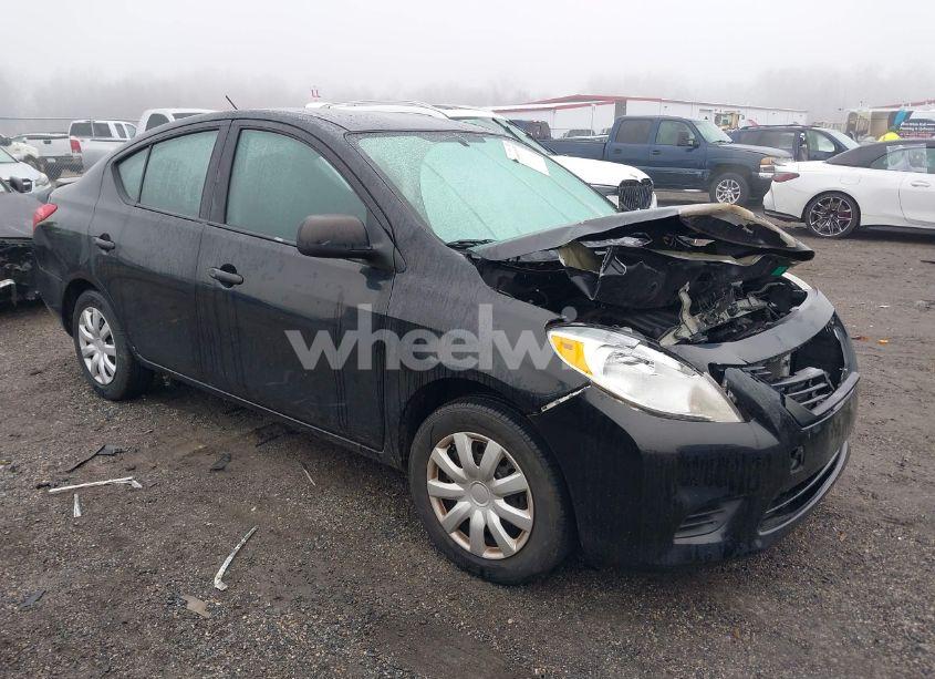 2014 Nissan Versa 1.6 S+ (VIN 3N1CN7AP1EL858352) main photo