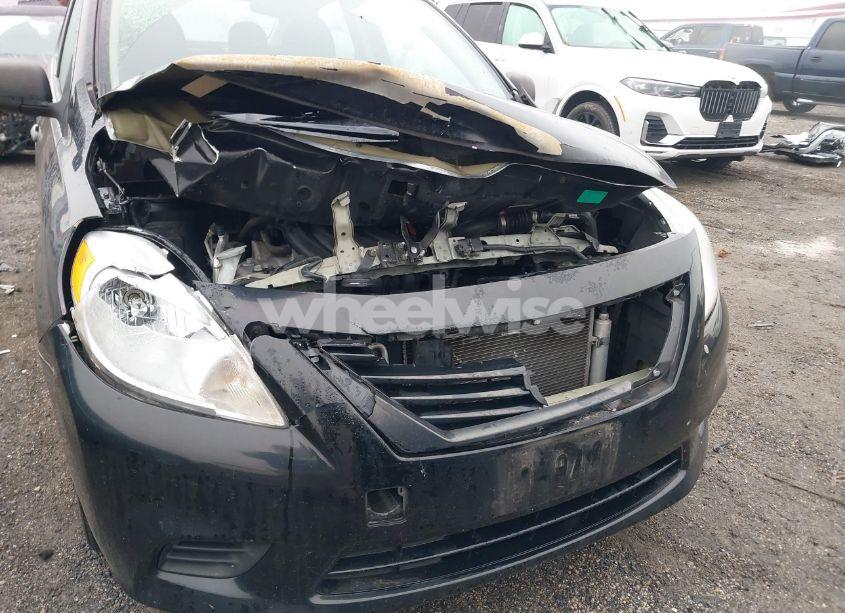 Photo 6 of 2014 Nissan Versa 1.6 S+ (VIN 3N1CN7AP1EL858352)
