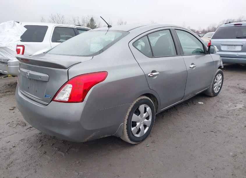 Photo 4 of 2014 Nissan Versa 1.6 SV (VIN 3N1CN7AP1EL866743)