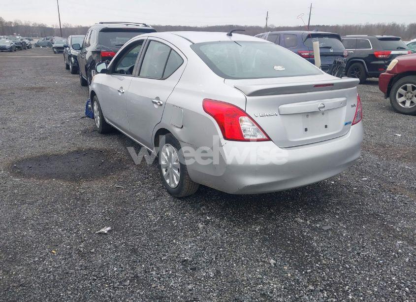 Photo 3 of 2014 Nissan Versa 1.6 SV (VIN 3N1CN7AP1EL868914)
