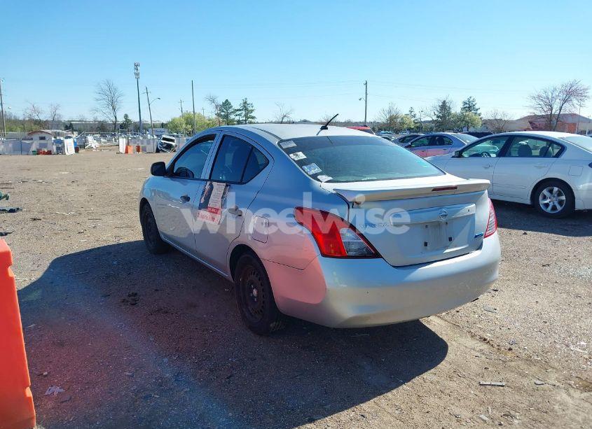 Photo 3 of 2014 Nissan Versa 1.6 S+ (VIN 3N1CN7AP1EL869867)