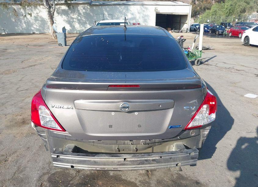 Photo 16 of 2015 Nissan Versa 1.6 S/1.6 S+/1.6 SL/1.6 SV (VIN 3N1CN7AP1FL808763)