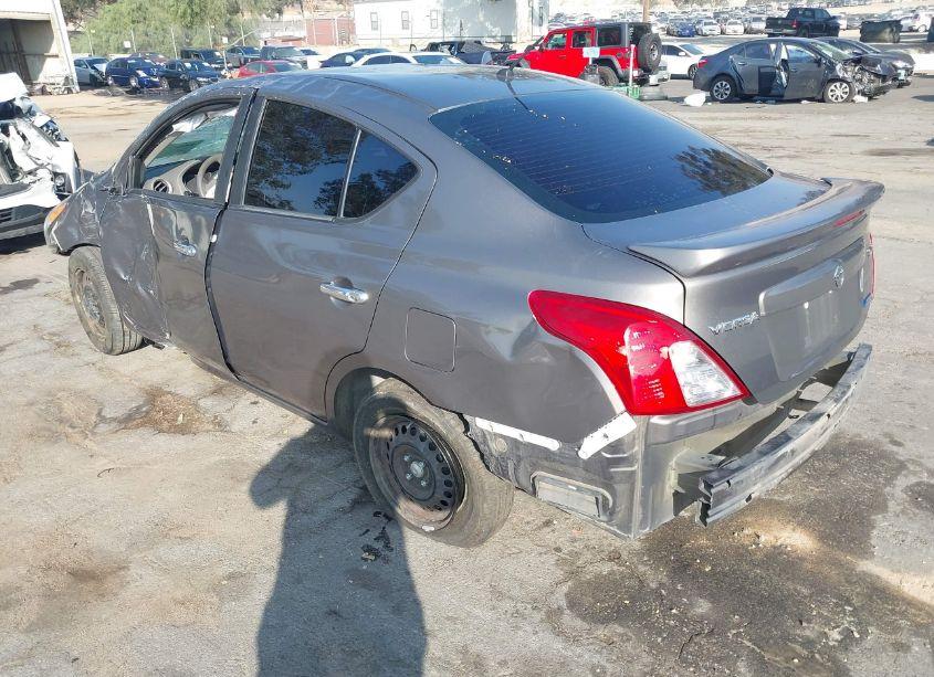 Photo 3 of 2015 Nissan Versa 1.6 S/1.6 S+/1.6 SL/1.6 SV (VIN 3N1CN7AP1FL808763)