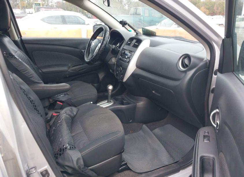 Photo 5 of 2015 Nissan Versa 1.6 SV (VIN 3N1CN7AP1FL809220)