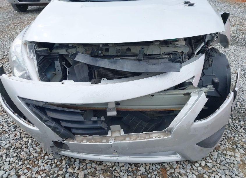 Photo 6 of 2015 Nissan Versa 1.6 SV (VIN 3N1CN7AP1FL809220)