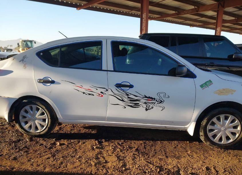 Photo 13 of 2015 Nissan Versa 1.6 S (VIN 3N1CN7AP1FL816216)