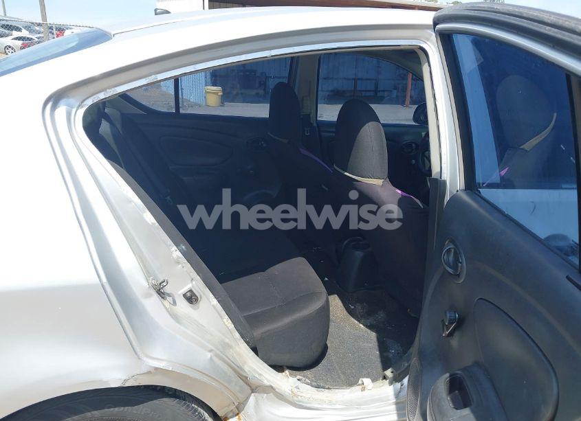 Photo 8 of 2015 Nissan Versa 1.6 S+ (VIN 3N1CN7AP1FL817785)