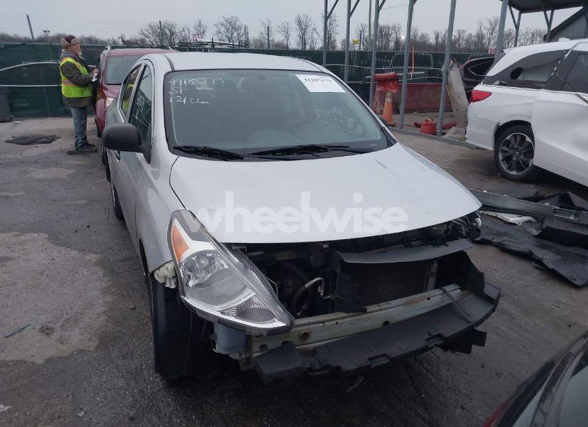 Photo 13 of 2015 Nissan Versa 1.6 S+ (VIN 3N1CN7AP1FL831671)