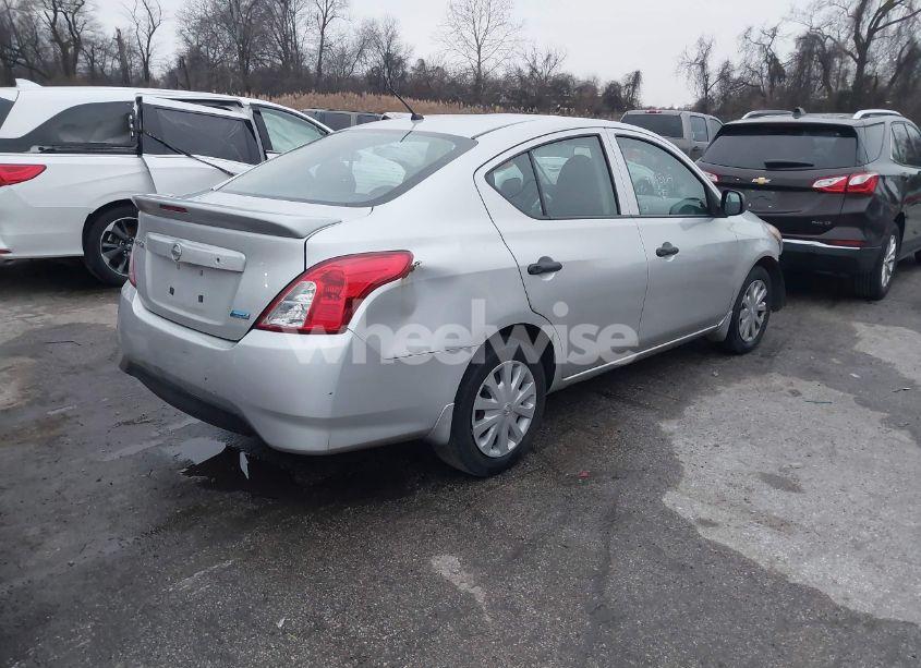 Photo 4 of 2015 Nissan Versa 1.6 S+ (VIN 3N1CN7AP1FL831671)