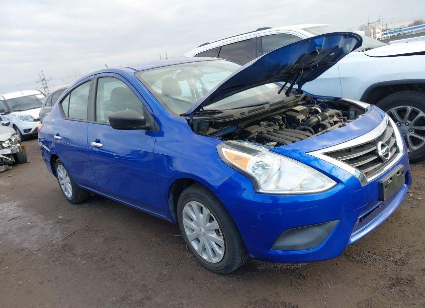 2015 Nissan Versa 1.6 SV (VIN 3N1CN7AP1FL845490) main photo